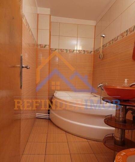 Vanzare apartament 3 camere zona 13 Septembrie - Parc Sebastian